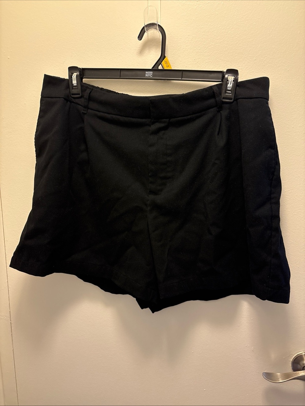 Ava & Viv Plus Size 18 Black Dressy Shorts High Rise Pleated